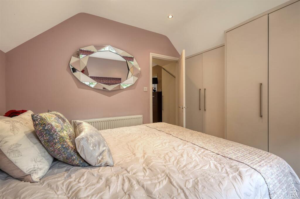 Additional image 25 of Stunning Detached Cottage:  Roydon