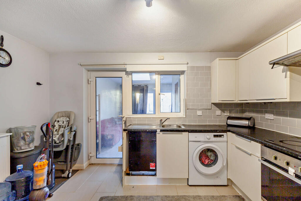 Additional image 4 of Burgess field, Chelmsford, CM2