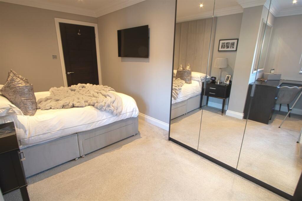 Additional image 16 of Meade Road, Billericay