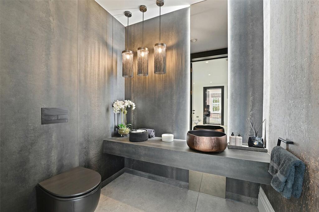 Additional image 4 of Glebe Road, Ramsden Bellhouse, Billericay, Essex, CM11