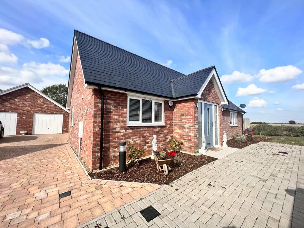 Additional image 42 of Farm Close, KIRBY CROSS, Frinton on Sea, CO13