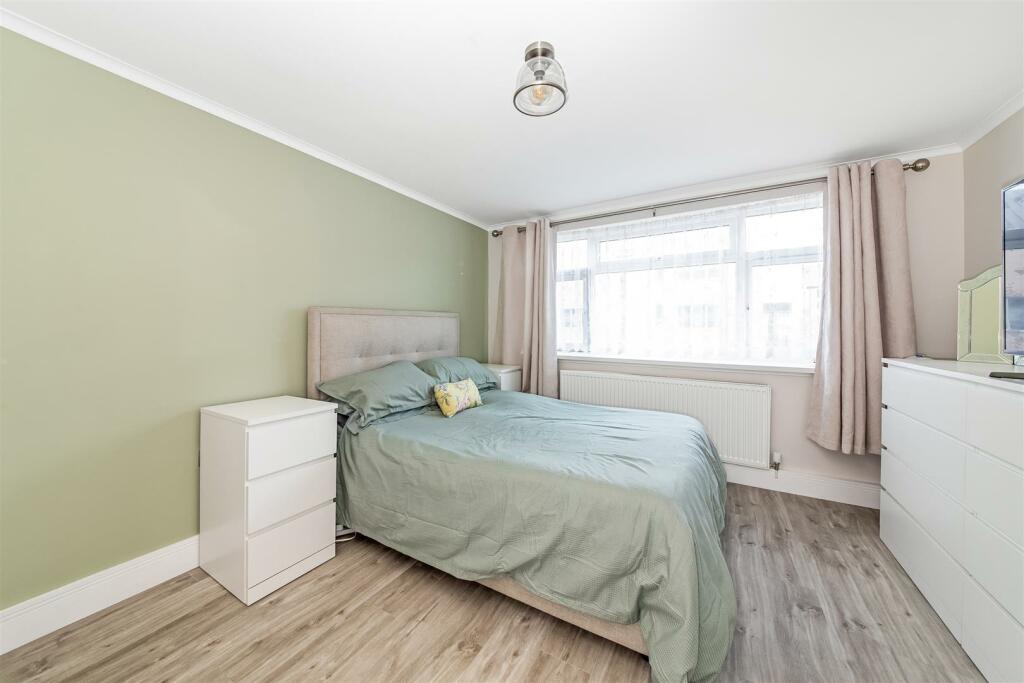 Additional image 8 of Goodenough Way, Coulsdon