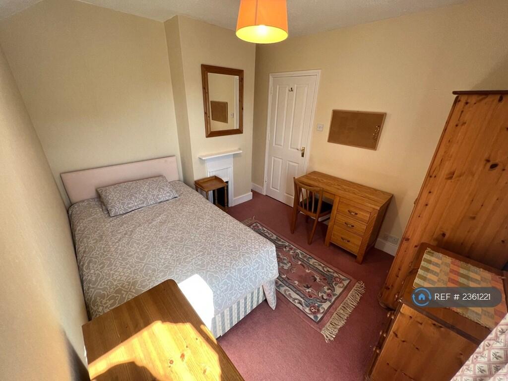 Additional image 7 of Elmstead Road, Colchester, CO4