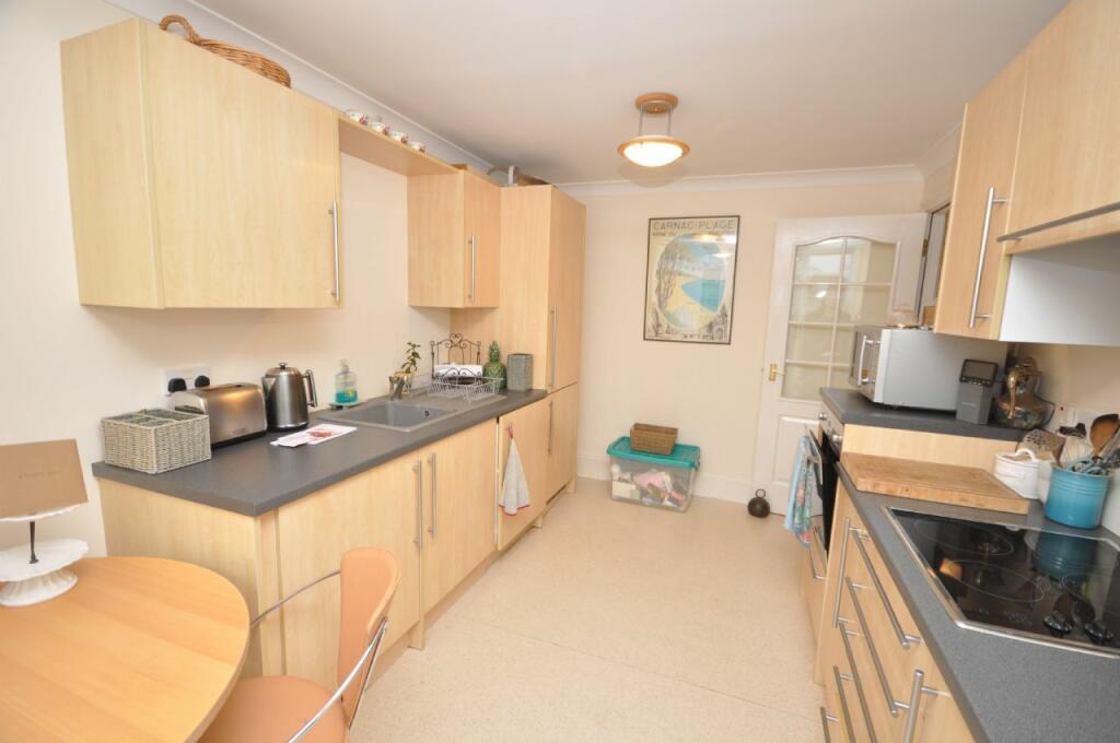 Additional image 5 of ESPLANADE,FRINTON-ON-SEA