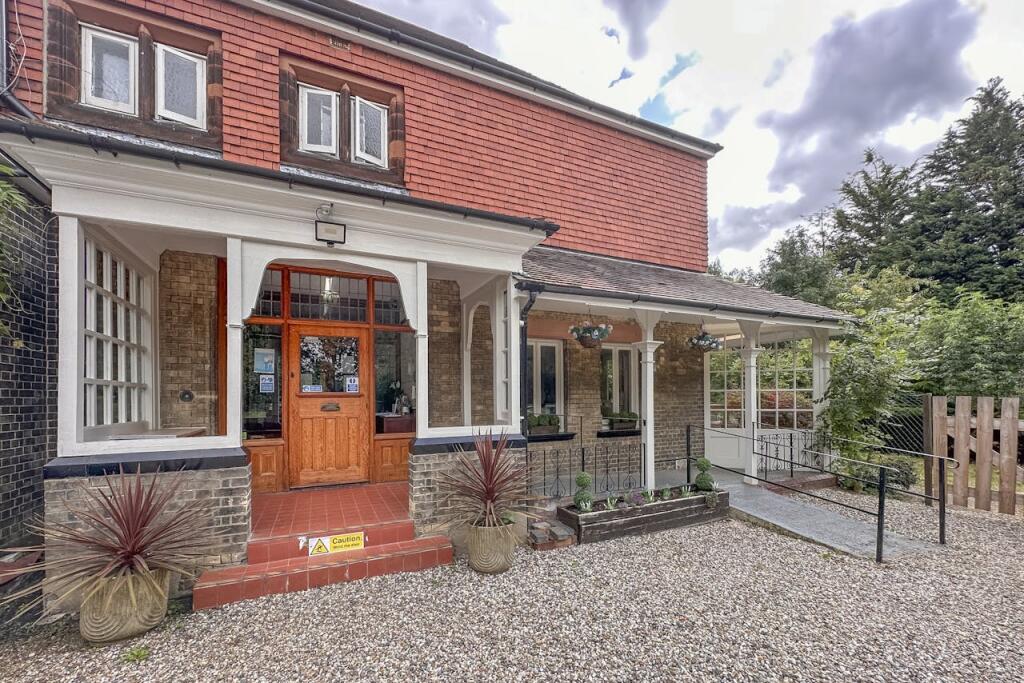 Additional image 8 of Marcris House, Coopersale Lane, Theydon Bois, Epping, CM16 7NS
