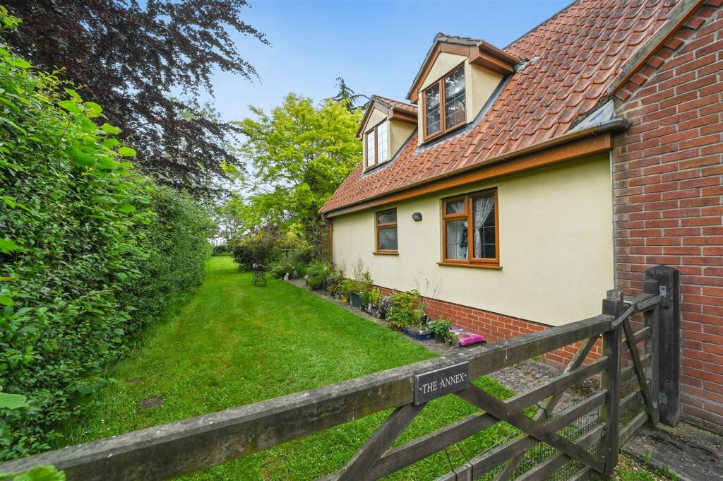 Additional image 23 of Long Road West, Dedham