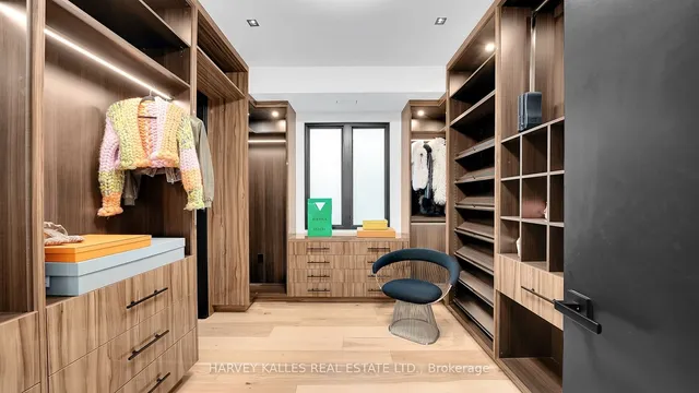 Additional image 24 of 4 Douglas Cres