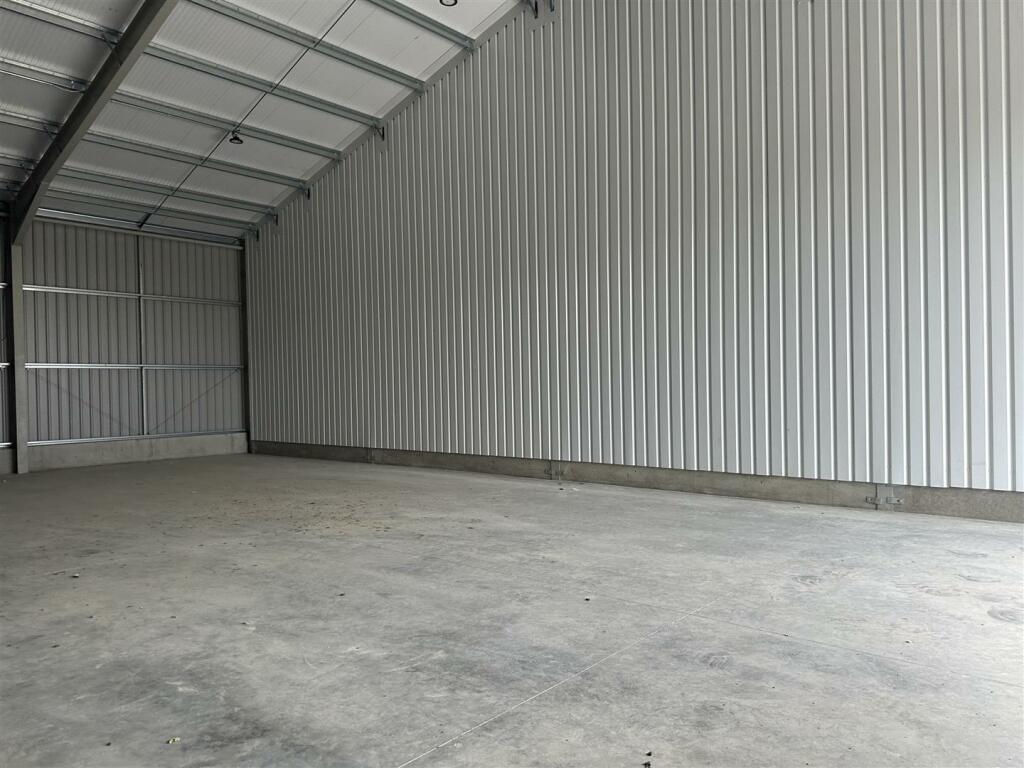 Additional image 3 of Braintree