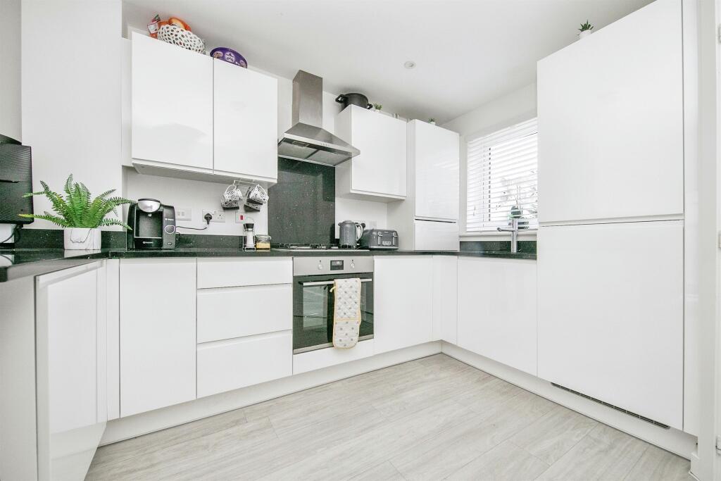 Additional image 2 of Vardri Close, Colchester