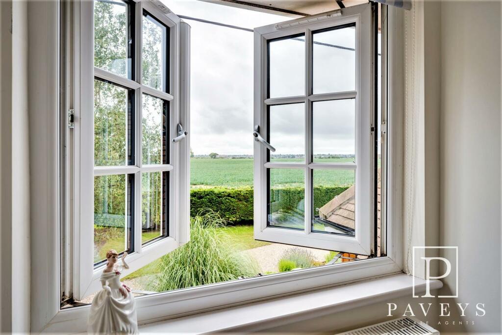 Additional image 28 of Little Clacton Road, Great Holland, Frinton-On-Sea