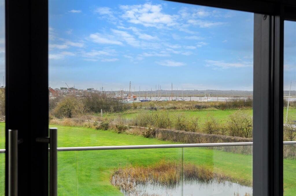 Additional image 6 of Sea View Parade, Mayland, Chelmsford