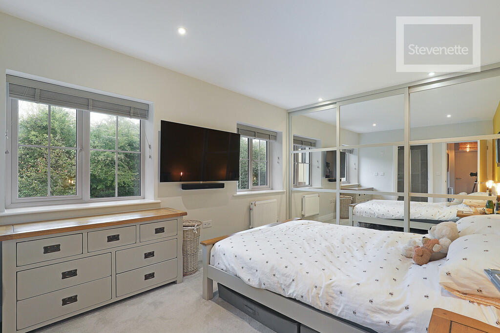 Additional image 12 of Chestnut Mews, Theydon Bois