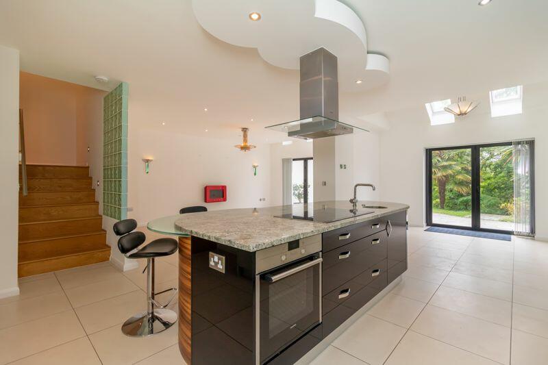 Additional image 28 of Westhall Road, Warlingham