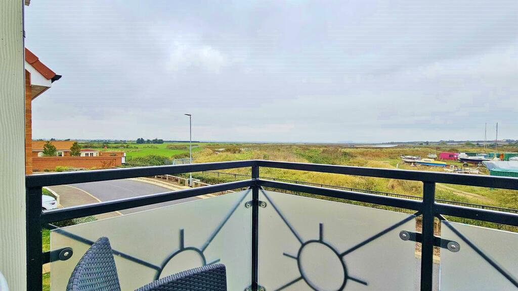 Additional image 37 of Secret Waters, Walton On The Naze