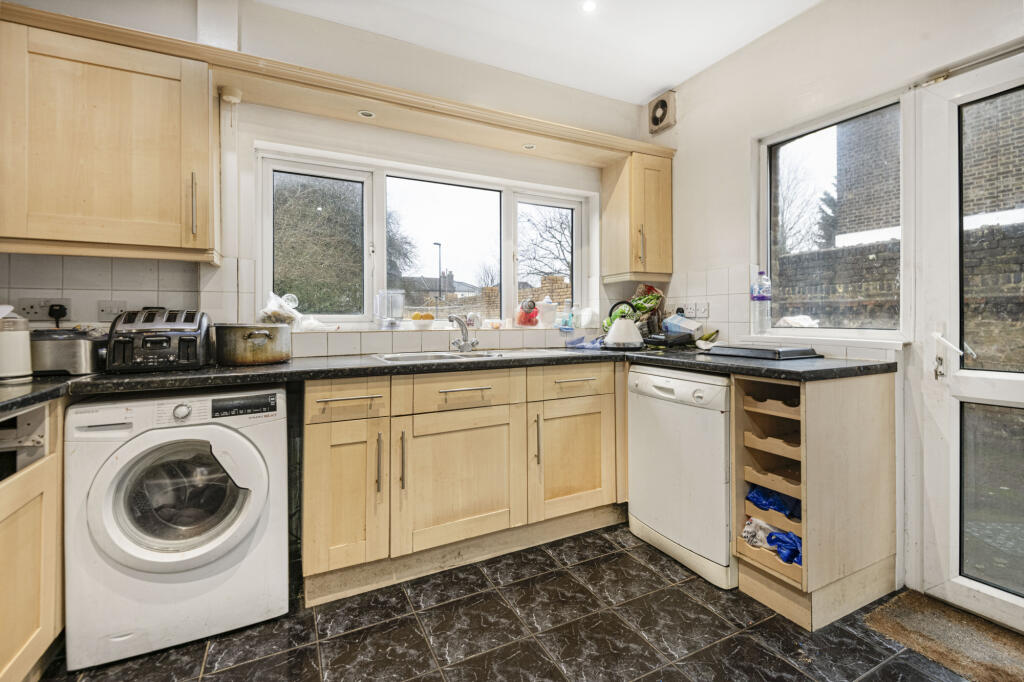 Additional image 15 of Bensham Manor Road, London, Surrey, CR7