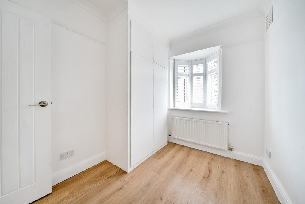 Additional image 16 of Ridgemount Avenue, Croydon