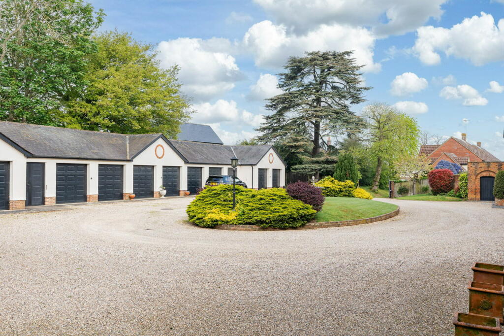 Additional image 29 of Galleywood Road, Great Baddow, Chelmsford