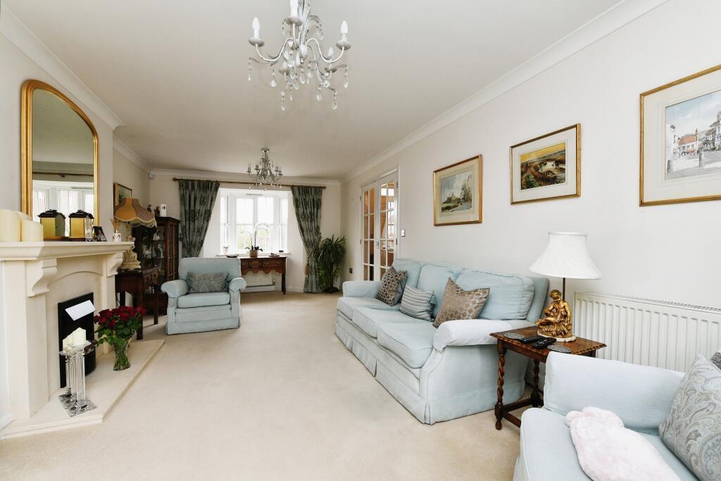 Additional image 6 of Baden Powell Close, Great Baddow, Chelmsford