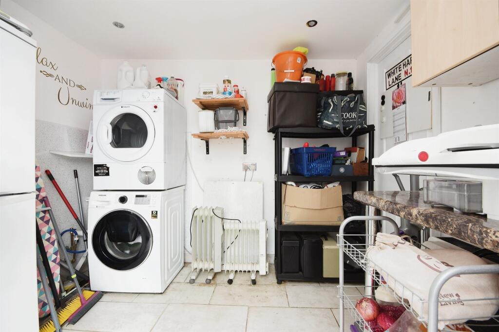 Additional image 13 of Graysmead, Sible Hedingham, Halstead