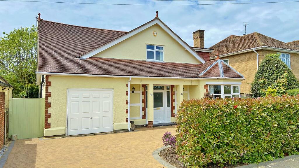 Additional image 31 of Fourth Avenue, Frinton-On-Sea