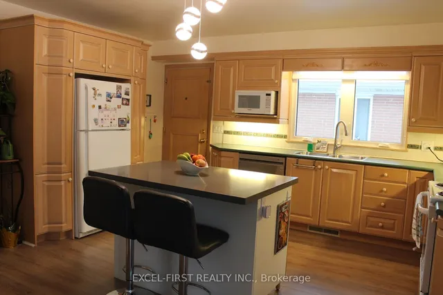 Additional image 4 of 215 Thistle Down Blvd