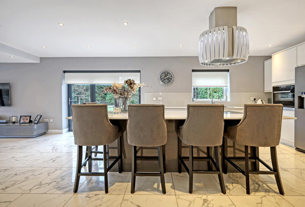 Additional image 6 of Marks Farm Lane, Rettendon Common