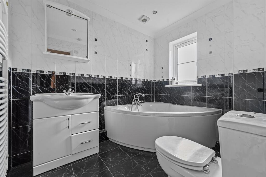 Additional image 18 of Point Clear Road, St. Osyth, Clacton-On-Sea