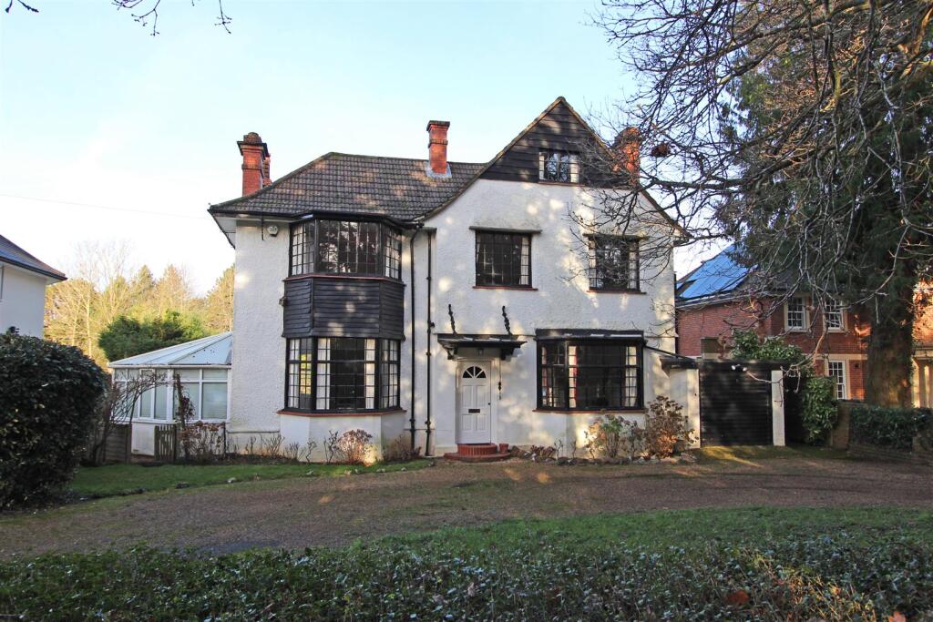 Additional image 38 of How Lane, Chipstead, Surrey