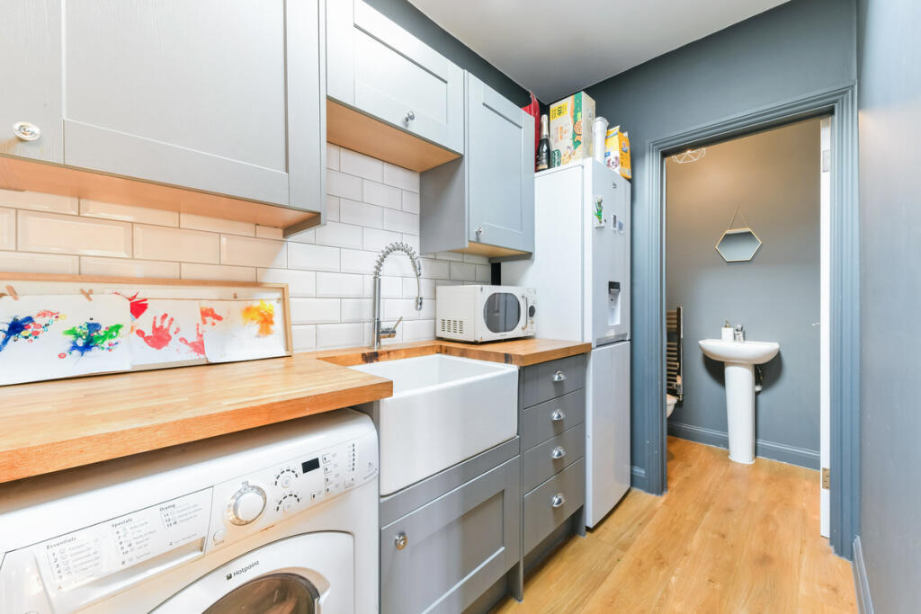 Additional image 6 of Nutfield Road, Coulsdon, CR5