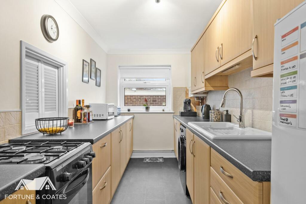 Additional image 4 of Little Cattins, Harlow