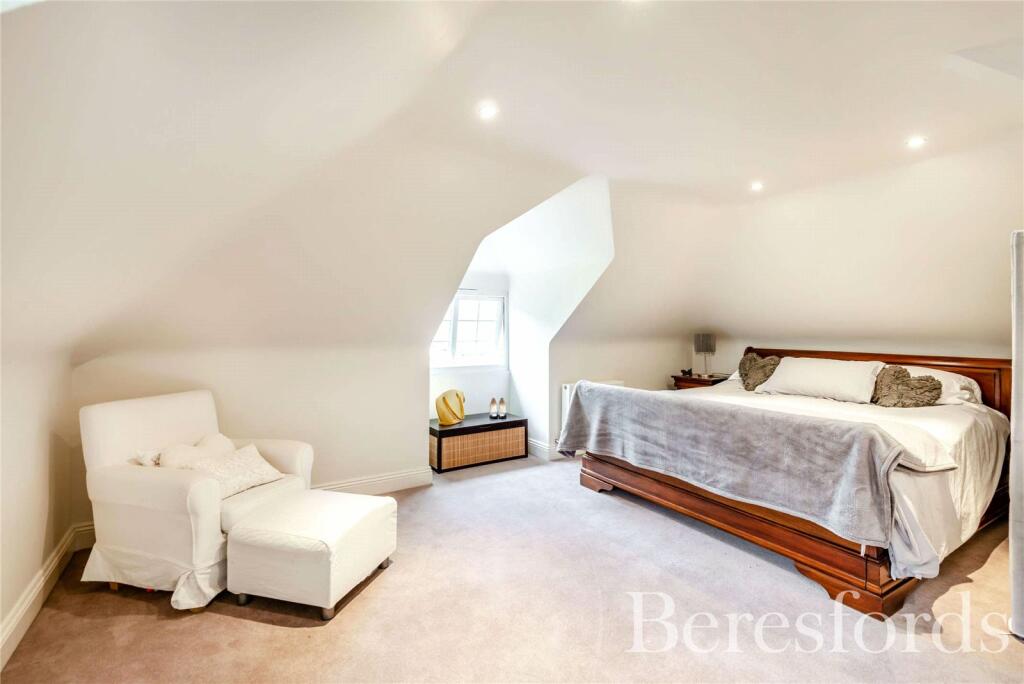 Additional image 17 of Glanthams Close, Shenfield, CM15