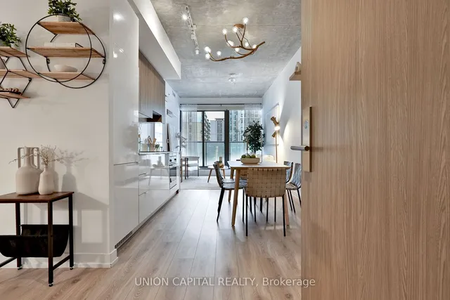 Additional image 2 of 161 Roehampton Ave Unit 203