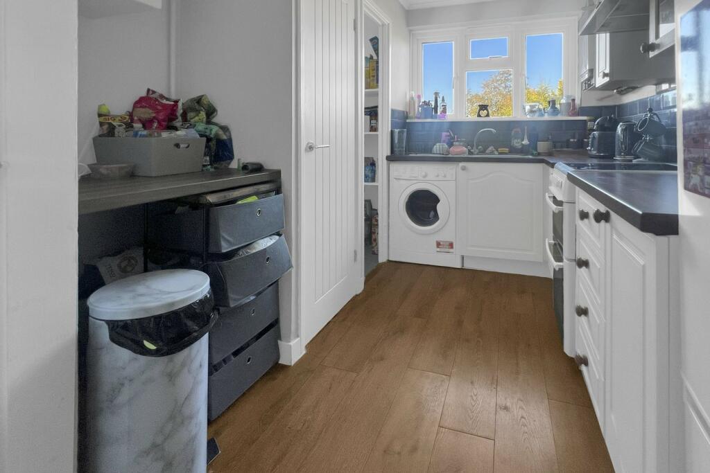 Additional image 4 of Parker Way, Halstead, CO9