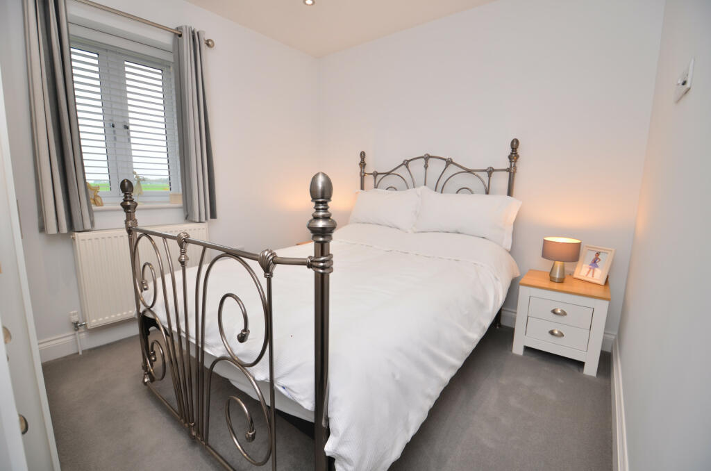 Additional image 11 of Manningtree, CO11