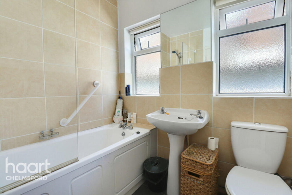 Additional image 13 of Gordon Road, Chelmsford