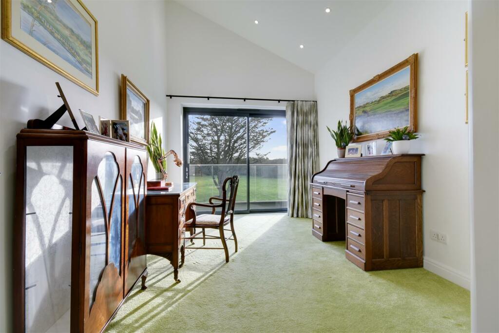 Additional image 18 of Sea View Parade, Mayland, Chelmsford