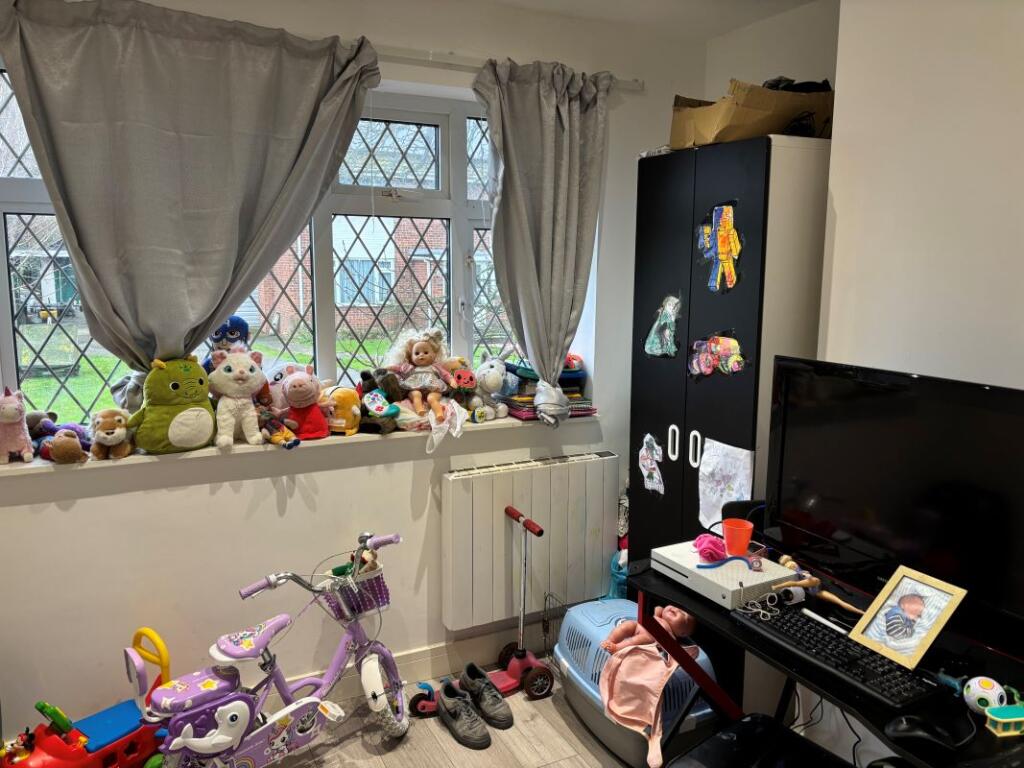 Additional image 13 of 51 First Avenue, Walton on the Naze, Essex, CO14 8JP