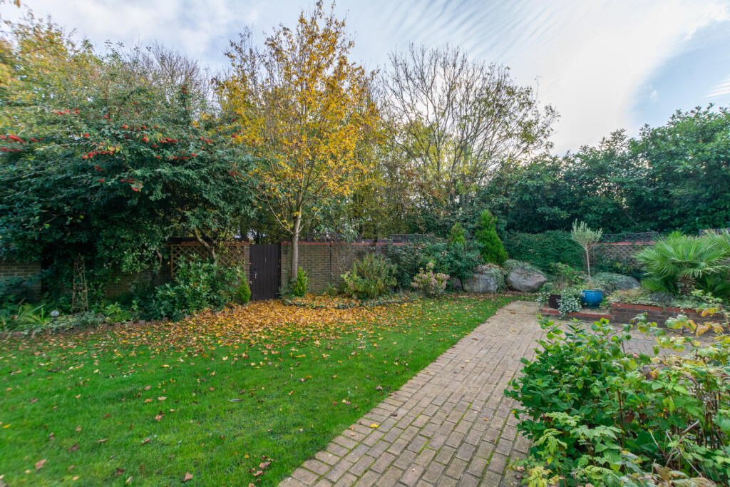 Additional image 25 of Broadoaks Crescent, Braintree, Essex, CM7