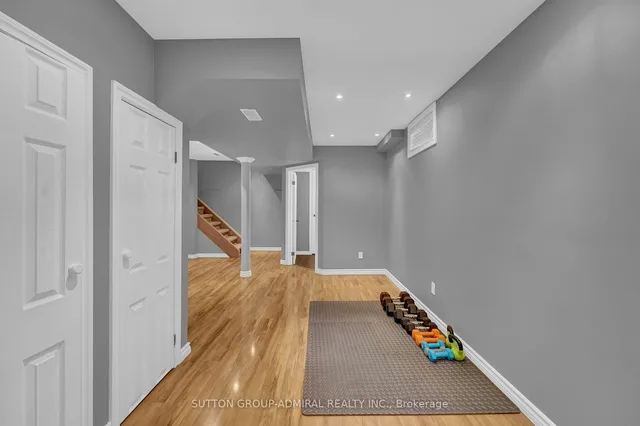 Additional image 29 of 52 GARDEN Ave