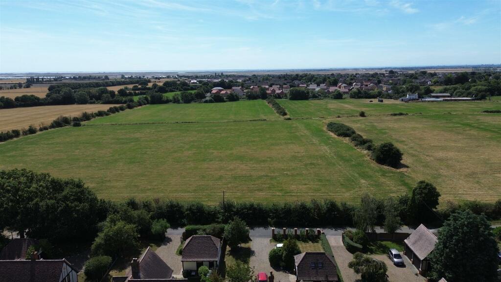 Additional image 19 of Stoney Hills, Burnham-On-Crouch