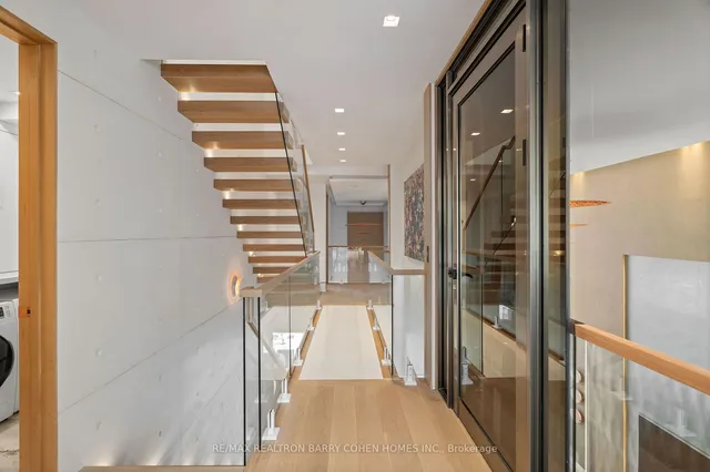 Additional image 16 of 210 Glenayr Rd