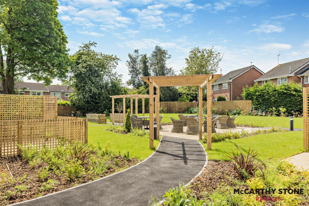 Additional image 9 of Hooton Road, Willaston, Neston