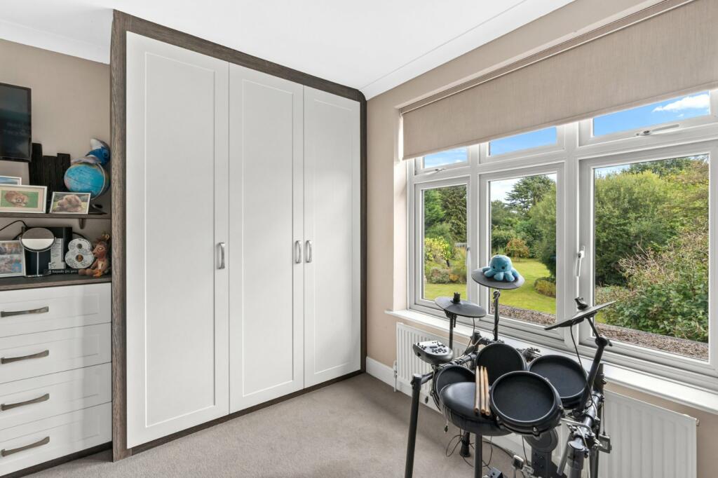 Additional image 22 of Wavell Avenue, Colchester, Essex, CO2