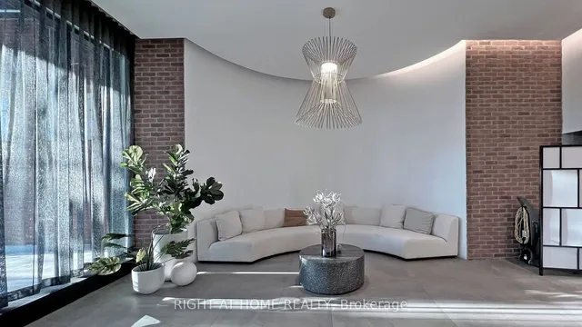 Additional image 4 of 2799 Kingston Rd Unit 306