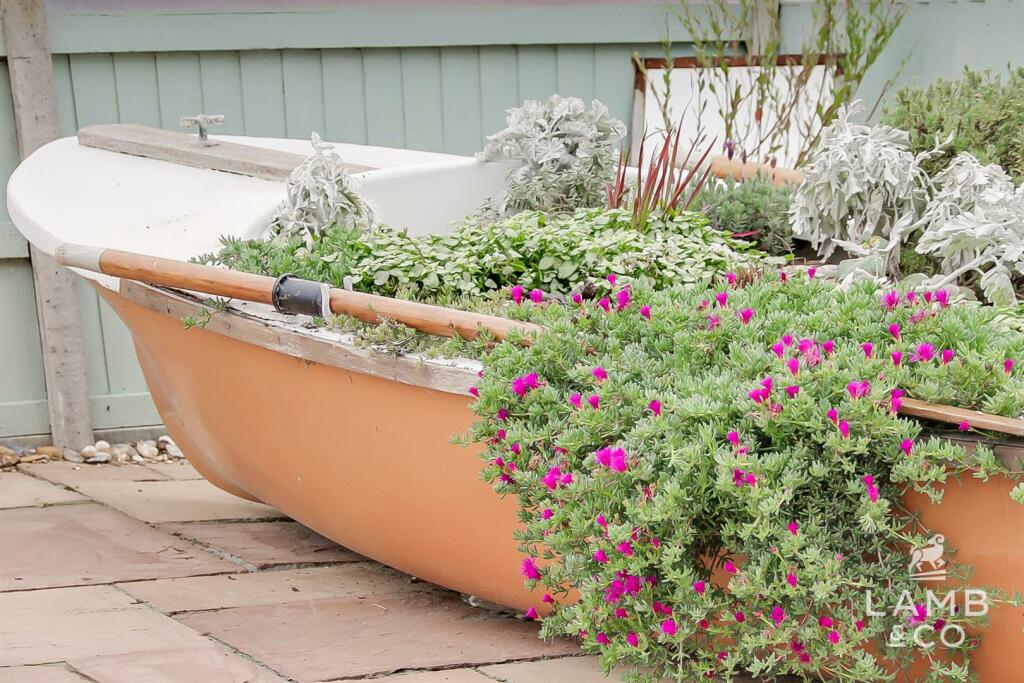 Additional image 50 of Eastern Promenade, Point Clear Bay