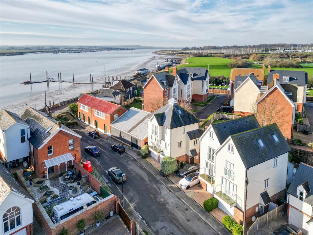 Additional image 3 of Coronation Road, Burnham-on-Crouch