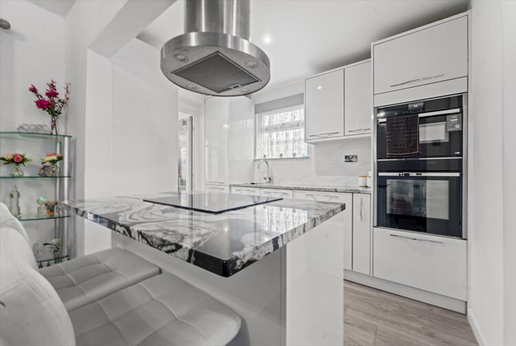 Additional image 10 of Tamworth Lane, Mitcham, CR4