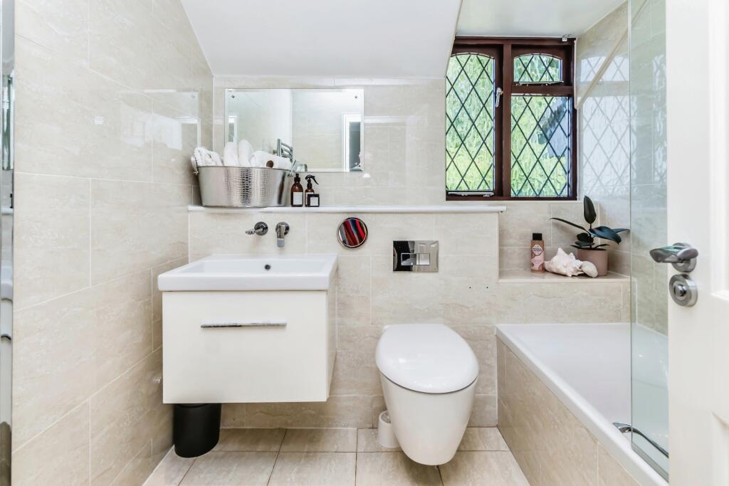 Additional image 20 of Birchwood Lane, Caterham, CR3