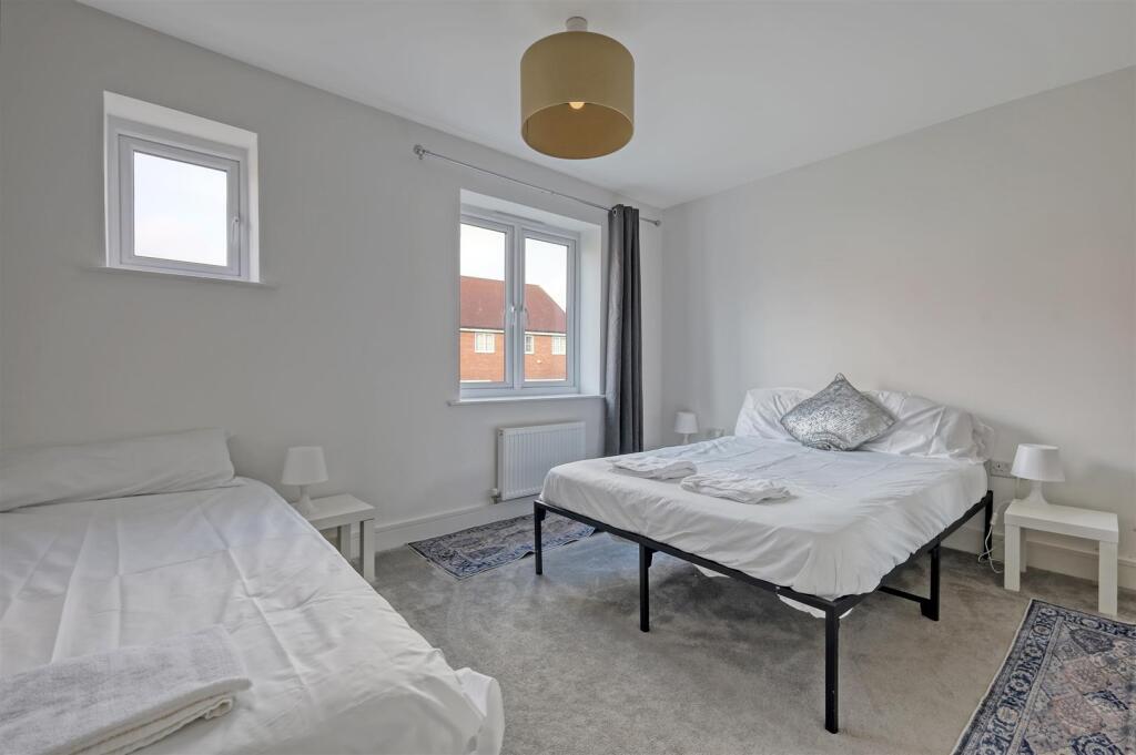 Additional image 14 of Grantham Drive, Chelmsford