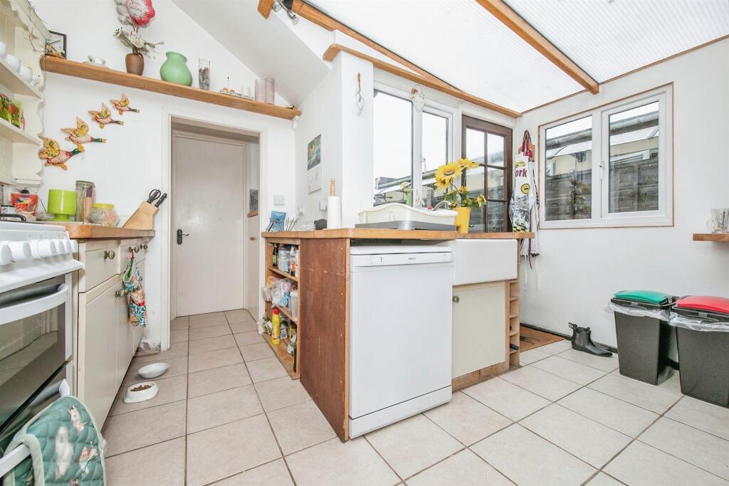 Additional image 8 of Parsons Heath, Colchester